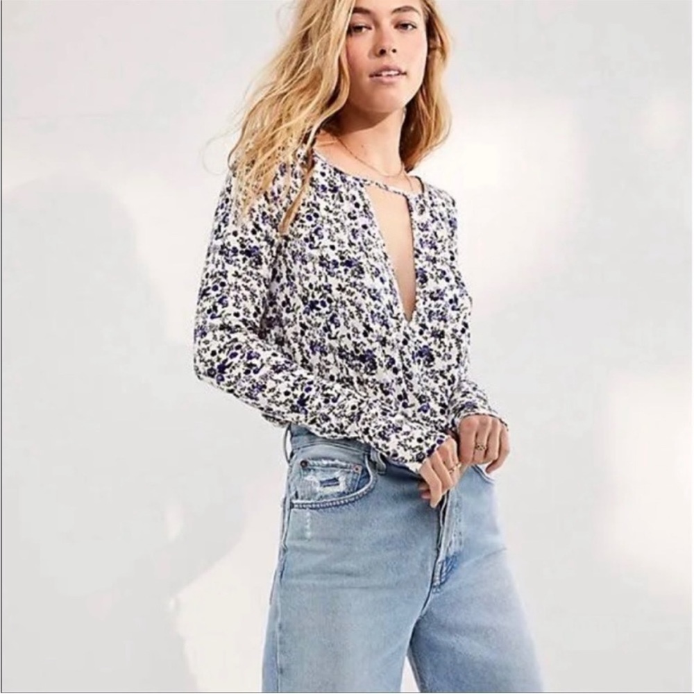 Free People Kaya Floral Print Long Sleeve Bodysuit Size Small NWT